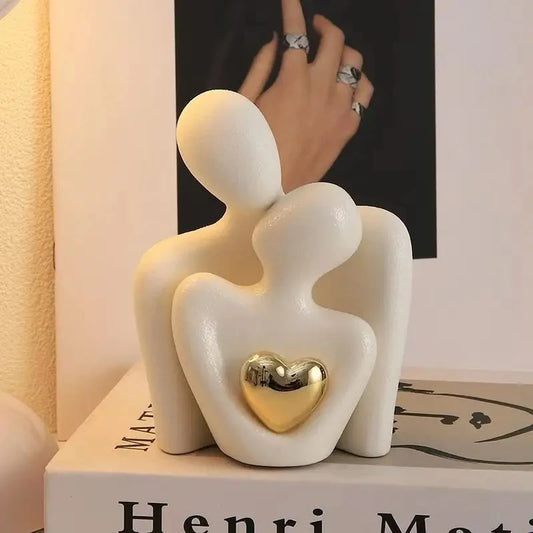 1 Piece Romantic Love Embrace Statue Ornament Pottery Couple Set Bedroom Interior Decoration Valentine'S Day Gift